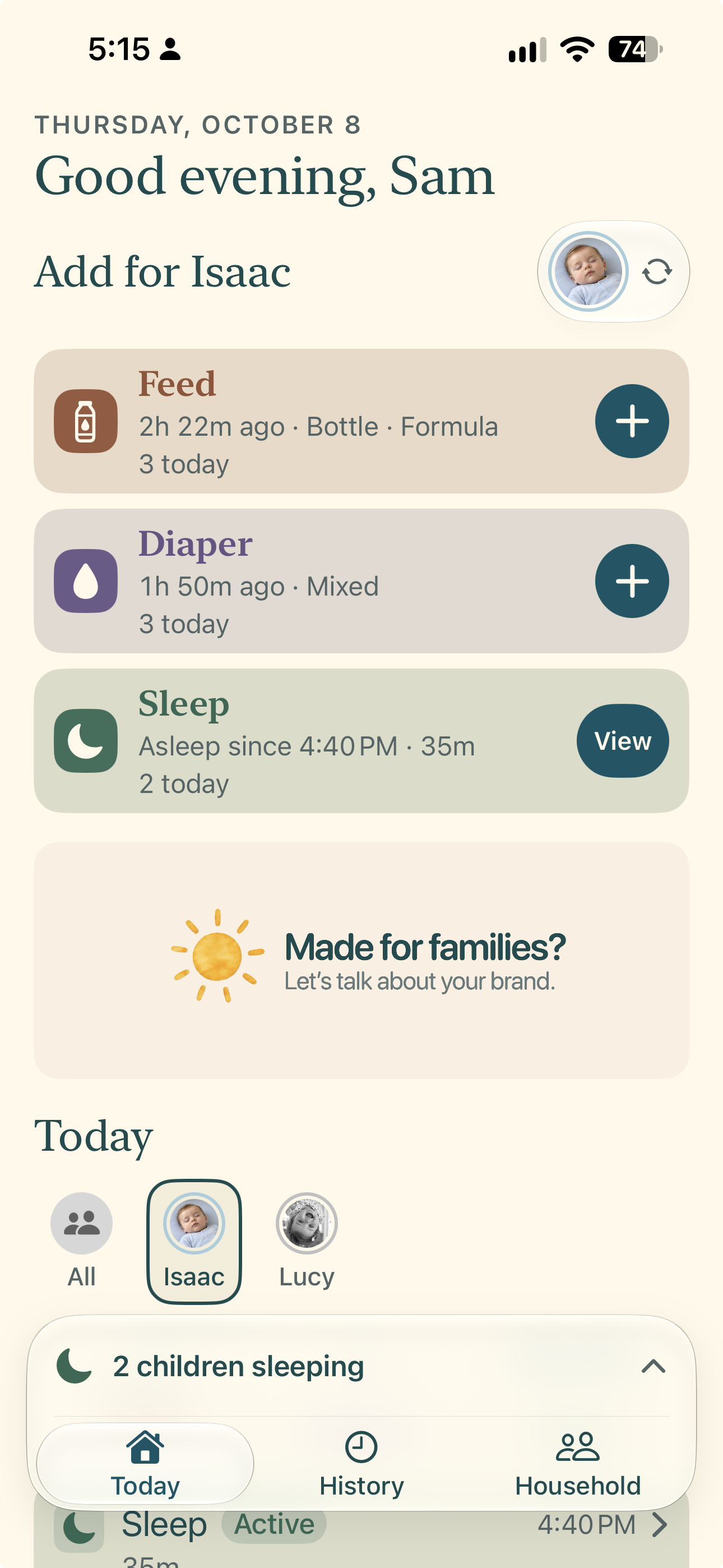 Écran Aujourd’hui de Kuma Baby avec les sections Repas, Couche, Sommeil et les activités de la journée